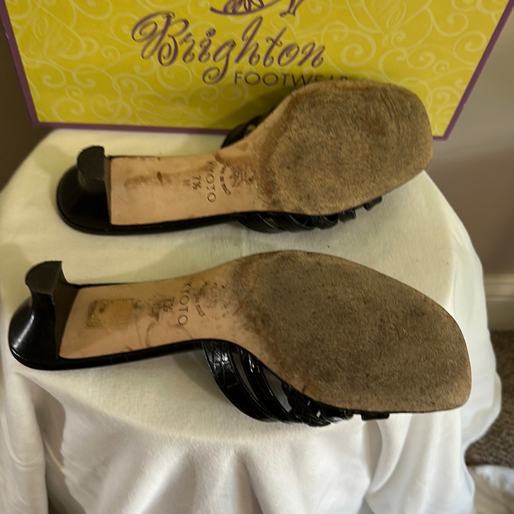 Brighton Kyoto Sandals - Picture 7 of 8